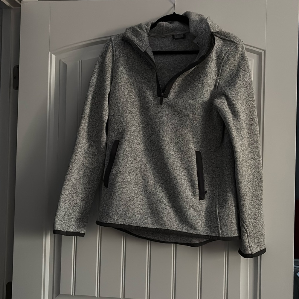 Lululemon Sweater Quarter Zip - Heather Grey - size 6